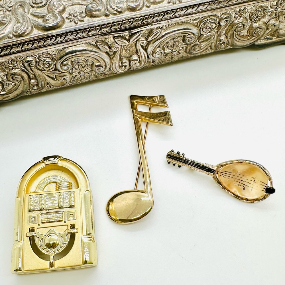 Vintage Music Brooch Jukebox Lot